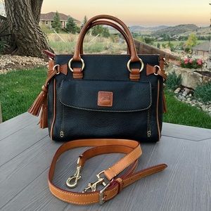 Dooney & Bourke medium pocket black pebble leather satchel
